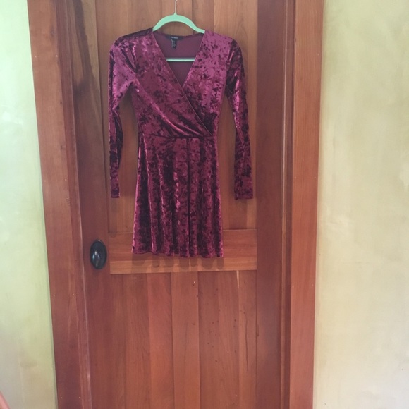 Forever21 Burgundy Velvet Long Sleeve Dress - Picture 2 of 4